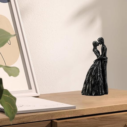 Kissing Lovers Resin Statue – Modern Home Decor